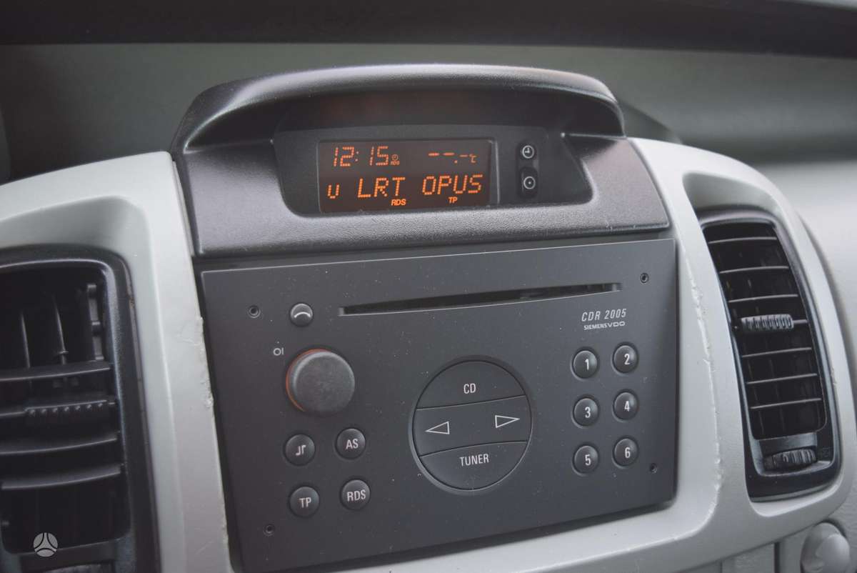 Opel Vivaro 2005 — photo 14