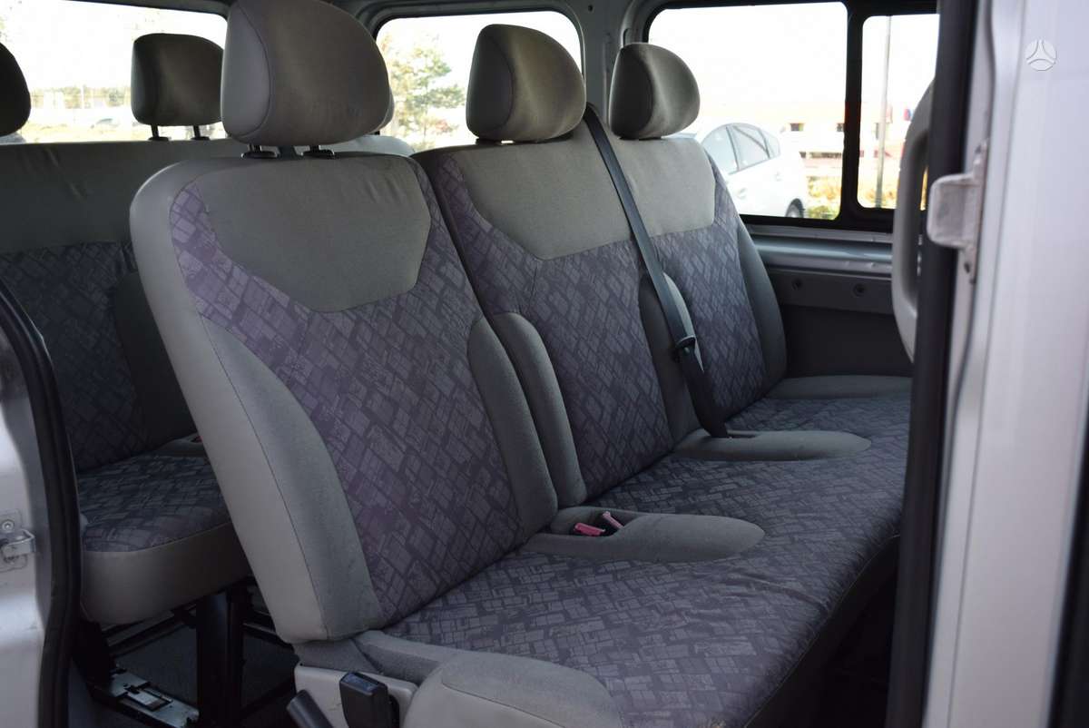 Opel Vivaro 2005 — photo 8