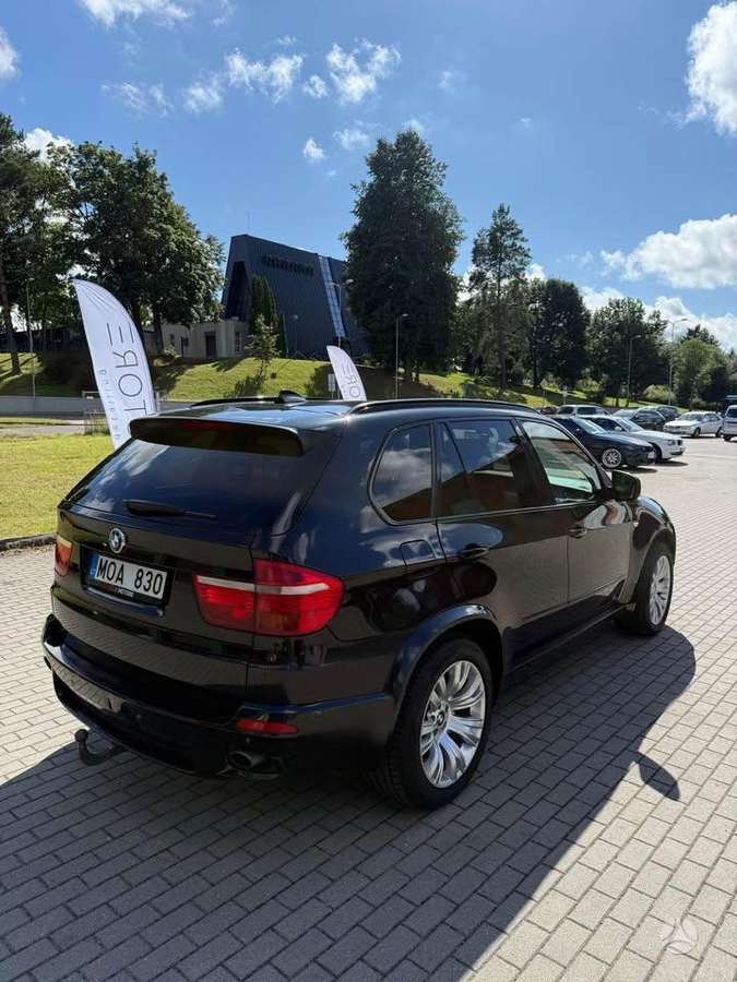 BMW X5 2008 — photo 5