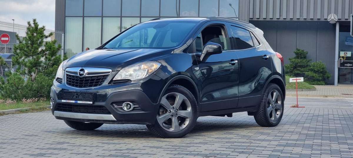 Opel Mokka 2014 — салон