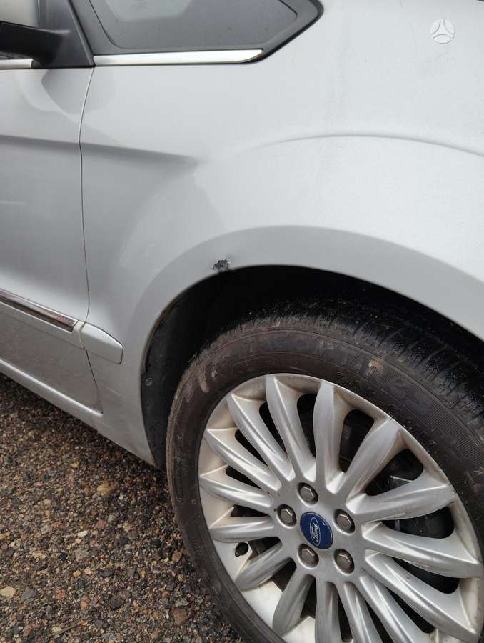 Ford Galaxy 2012 — photo 7