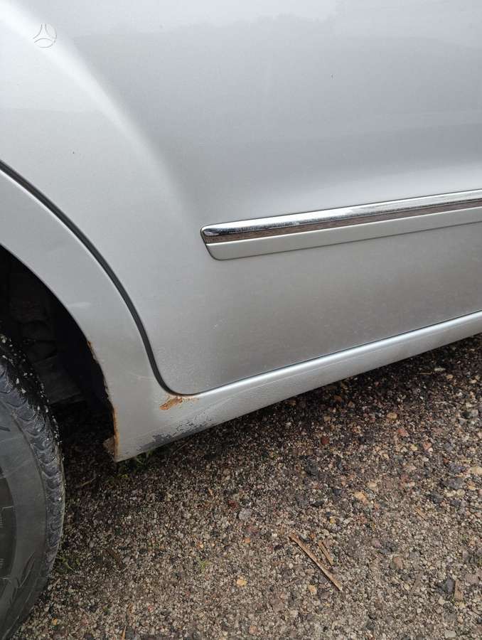 Ford Galaxy 2012 — photo 8