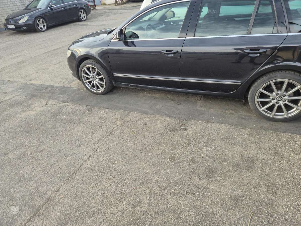 Skoda Superb 2010 — двигун 2000 cm³, 165 HP (121kW)