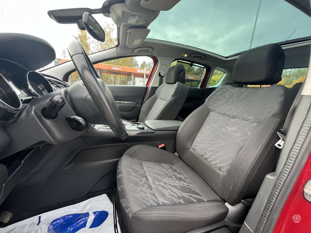 Peugeot 3008 2009 — photo 10