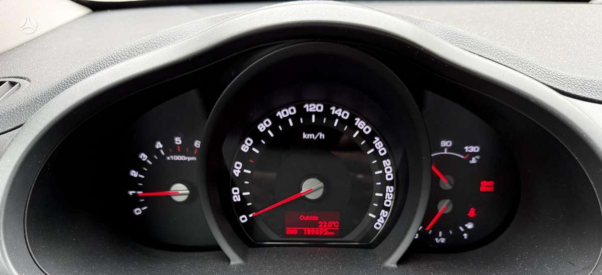 Kia Sportage 2013 — photo 9
