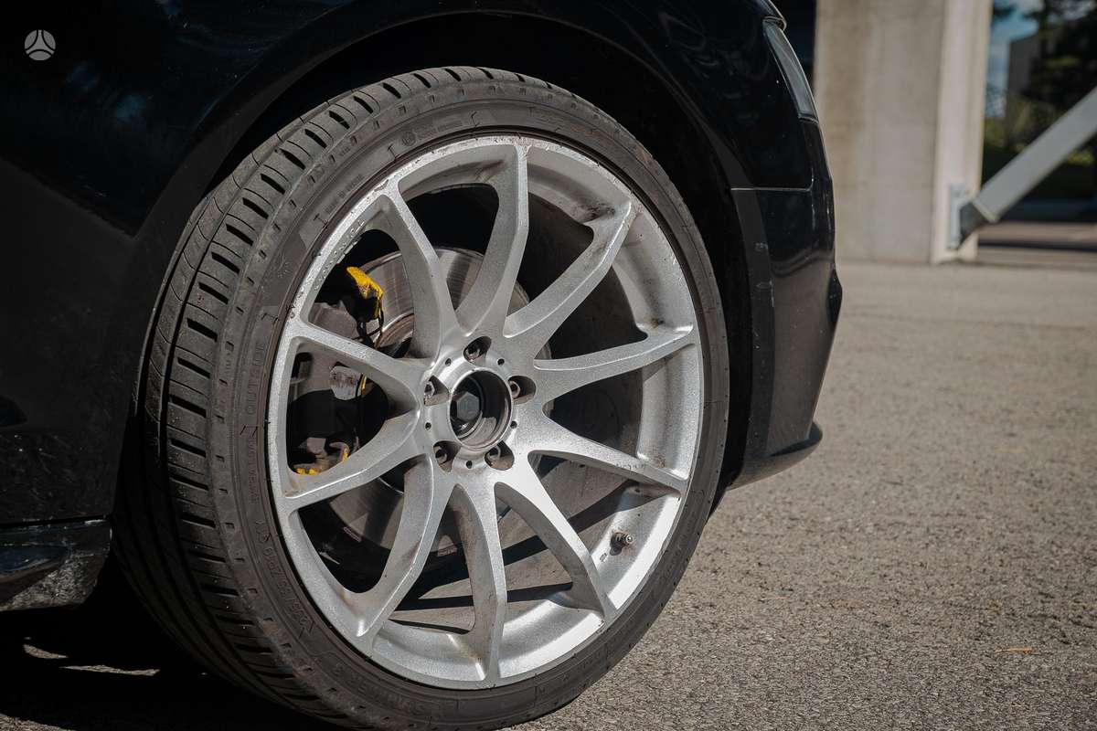 Audi A4 2009 — photo 9