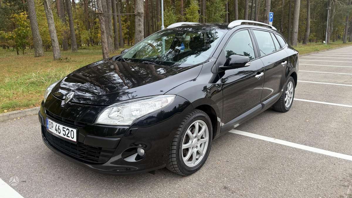Renault Megane 2012 — двигун 1870 cm³, 131 HP (96kW)