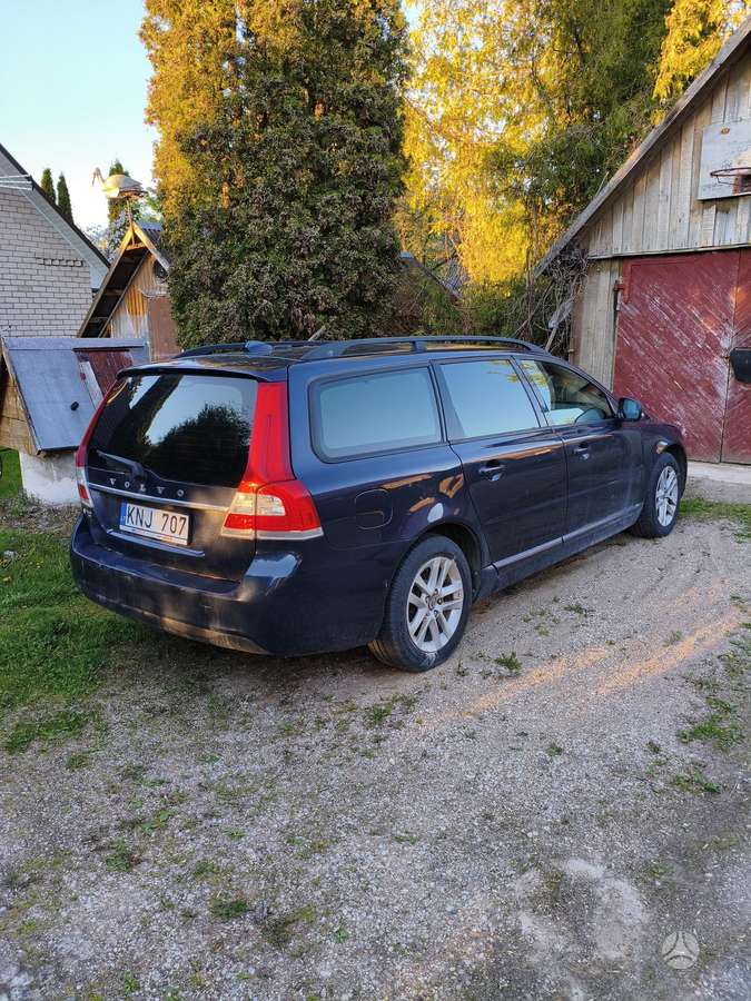 Volvo V70 2014 — engine 2000 cm³, 213 HP (157kW)