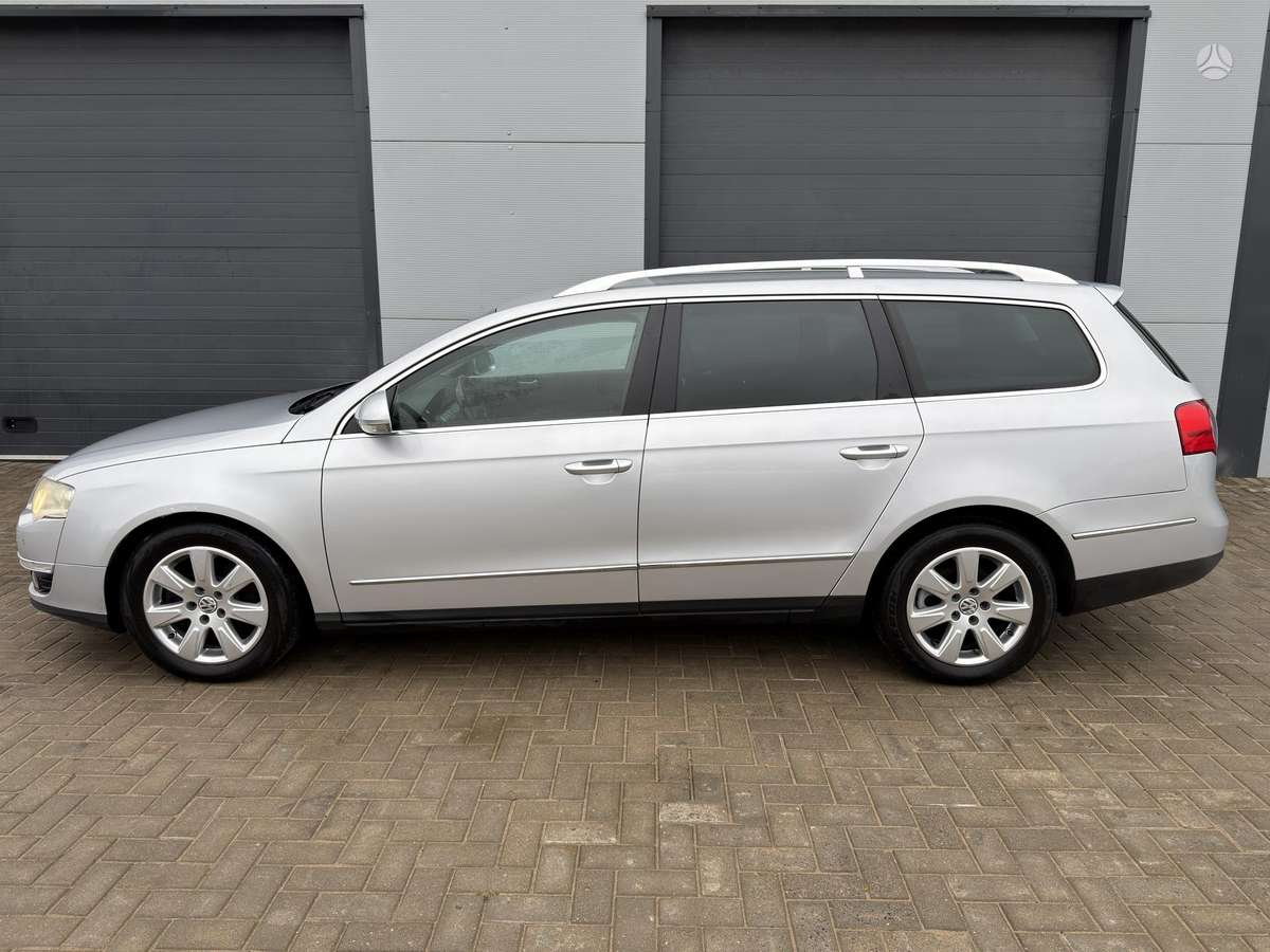 Volkswagen Passat 2008 — вигляд ззаду