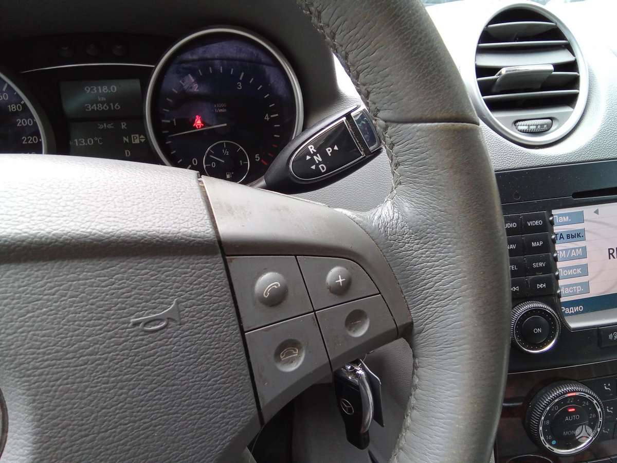 Mercedes-Benz ML320 2007 — photo 13