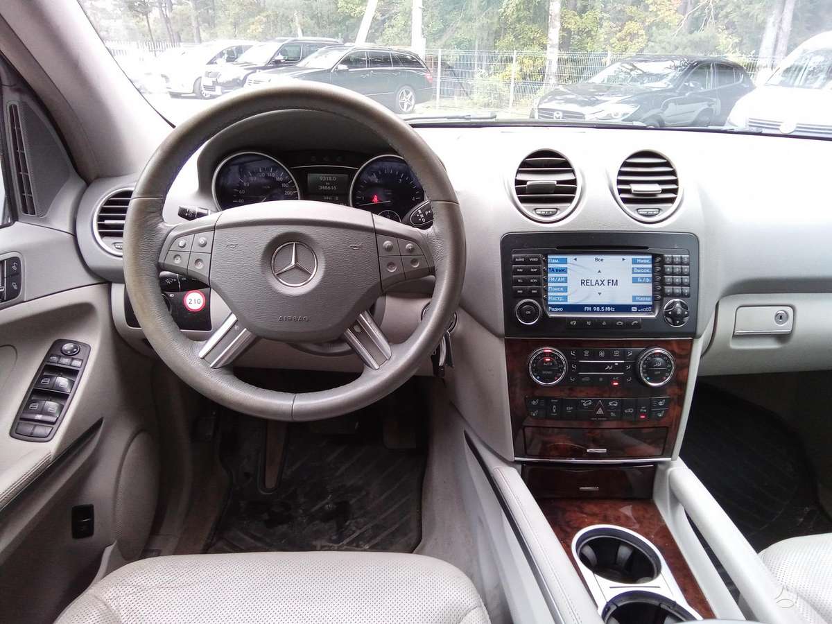 Mercedes-Benz ML320 2007 — photo 14