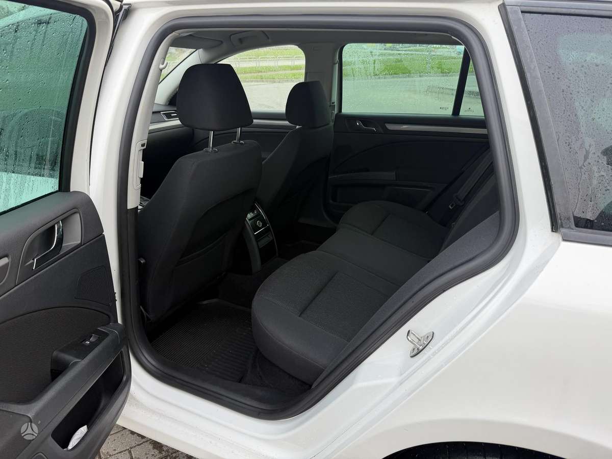 Skoda Superb 2014 — photo 13