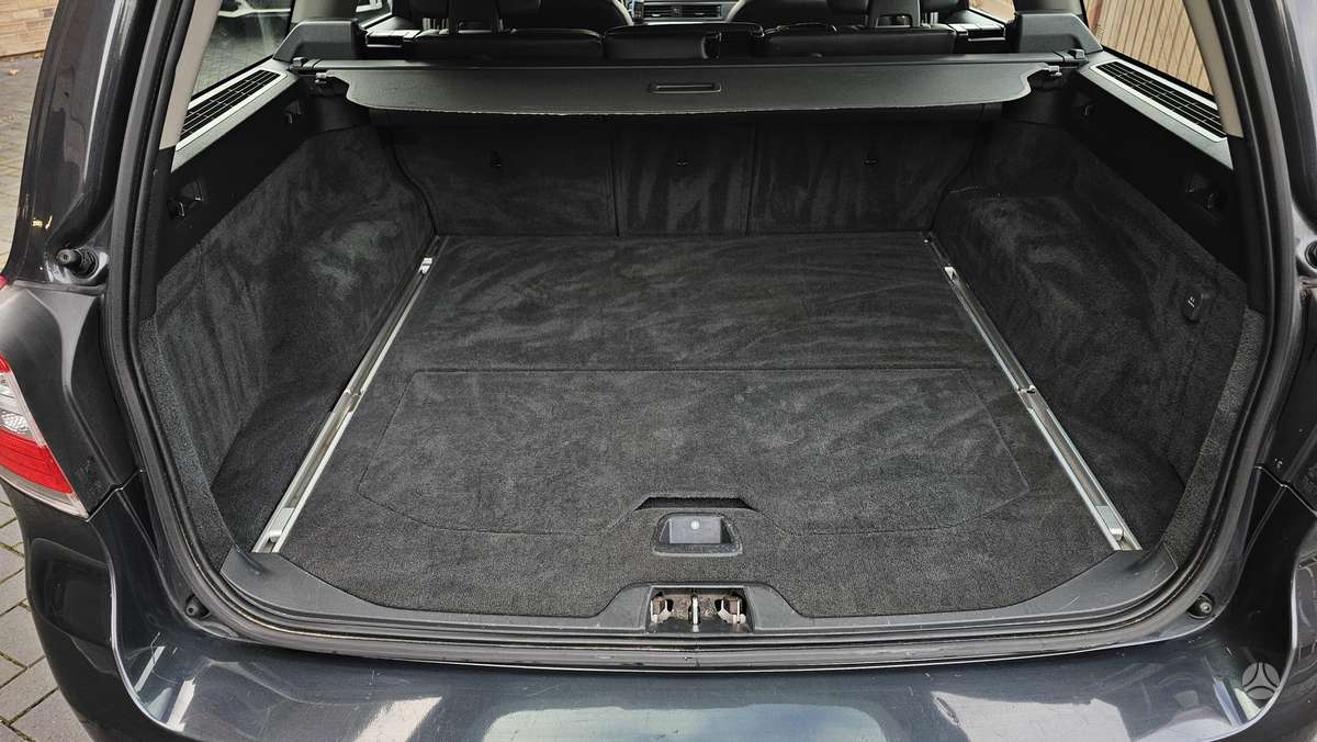 Volvo V70 2015 — фото 15