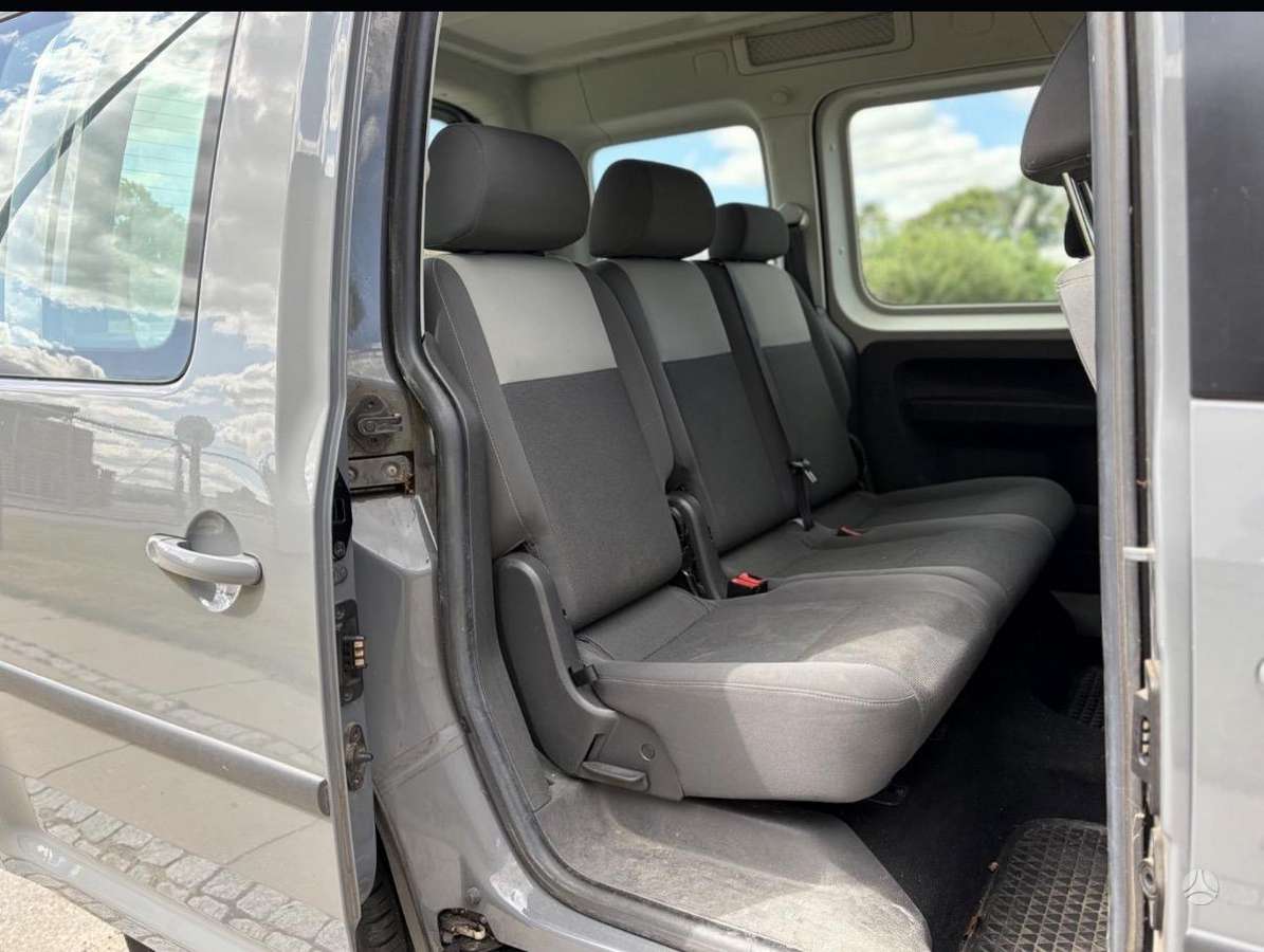 Volkswagen Caddy 2011 — photo 12