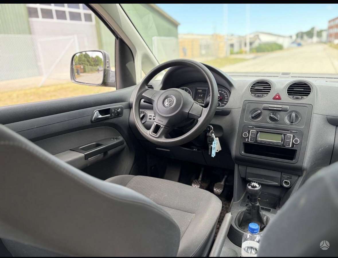 Volkswagen Caddy 2011 — photo 13