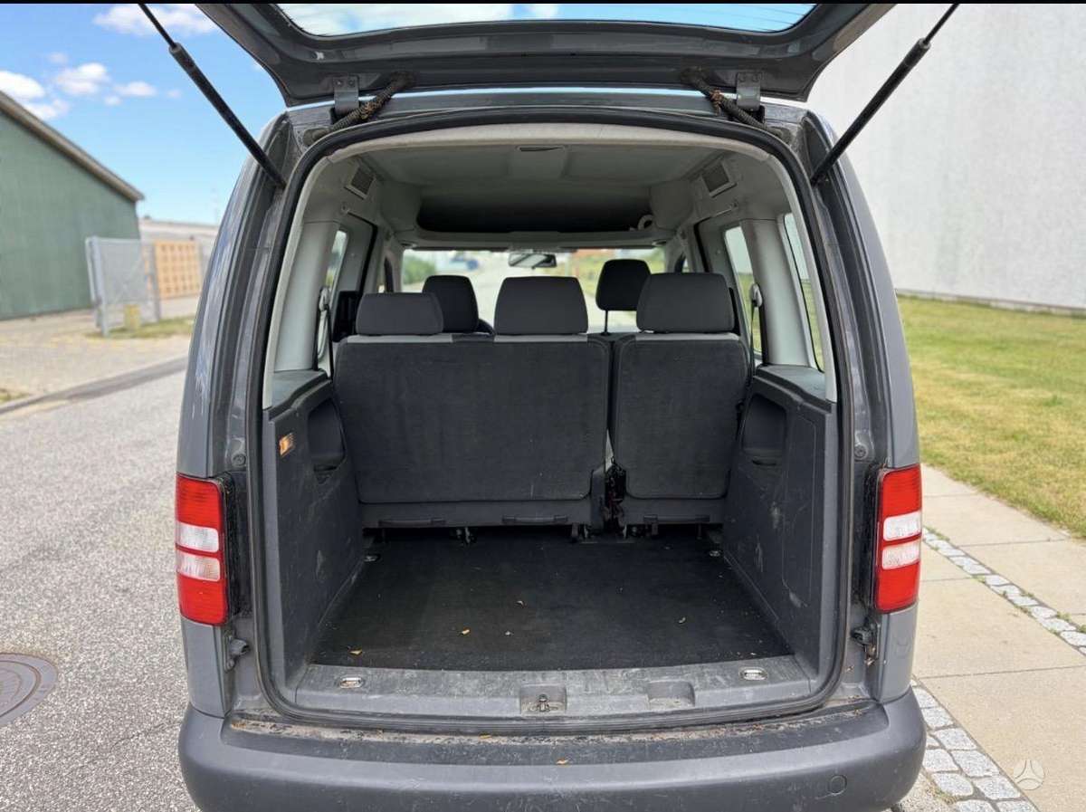 Volkswagen Caddy 2011 — photo 9