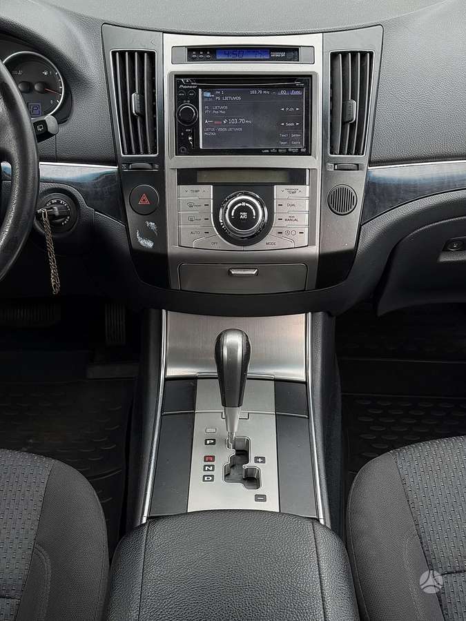 Hyundai ix55 2011 — photo 29