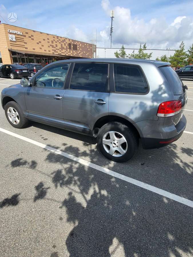 Volkswagen Touareg 2005 — engine 2460 cm³, 174 HP (128kW)