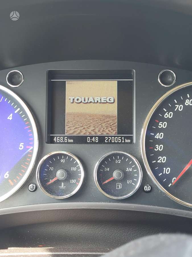 Volkswagen Touareg 2005 — photo 7