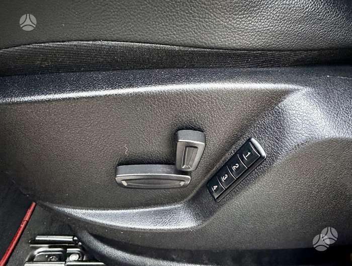 Ford S-MAX 2013 — photo 27