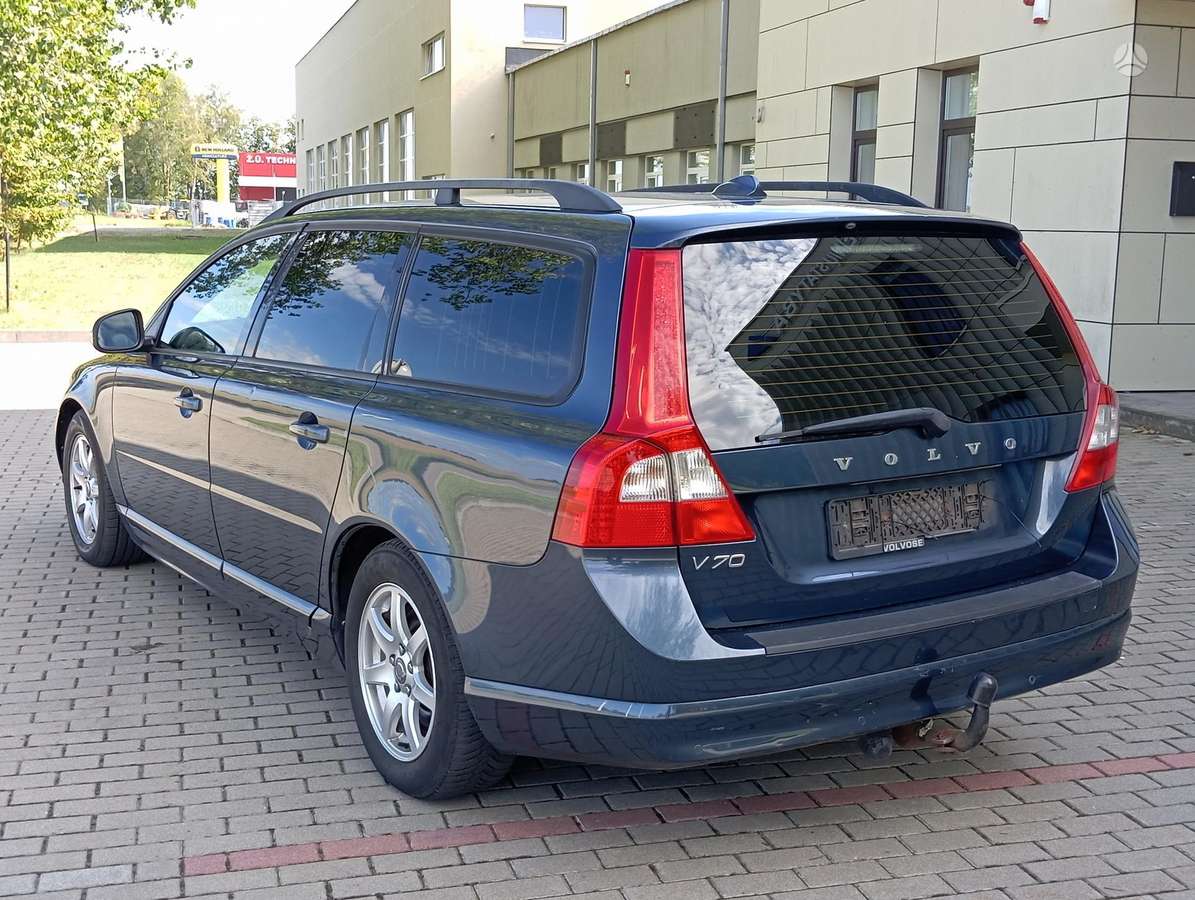 Volvo V70 2007 — engine 2401 cm³, 185 HP (136kW)