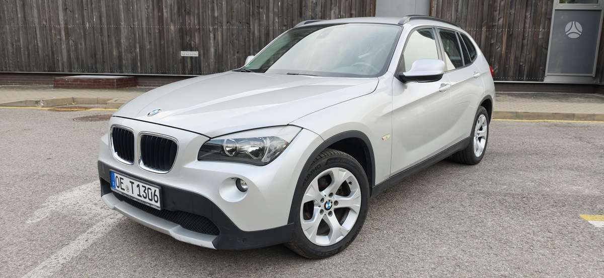 BMW X1 2011 — фото 15