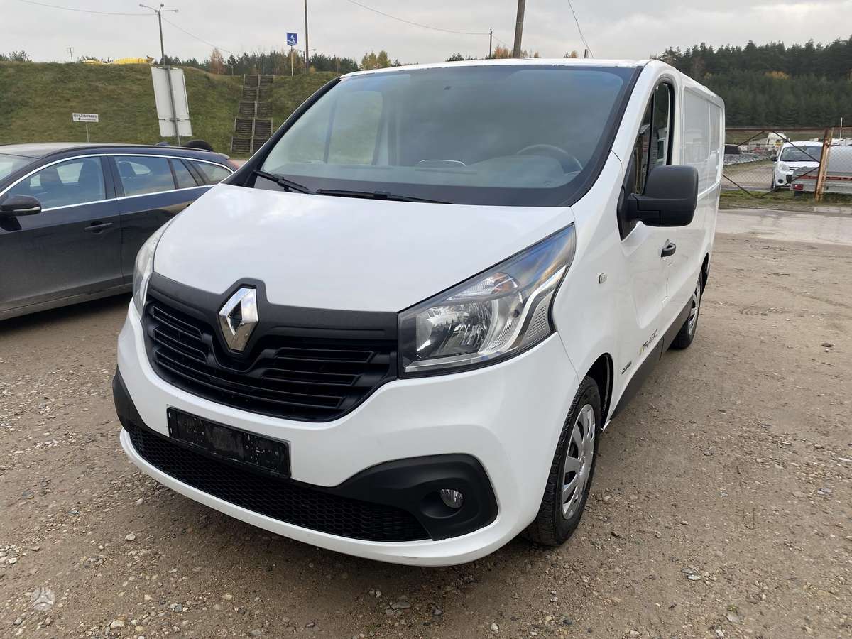 Renault Trafic 2015 — photo 10