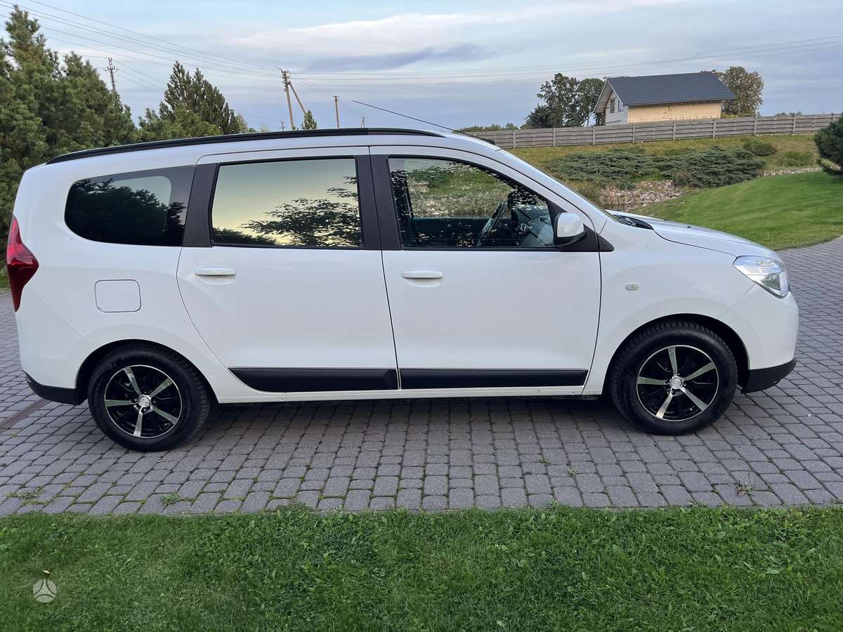 Dacia Lodgy 2014 — photo 6