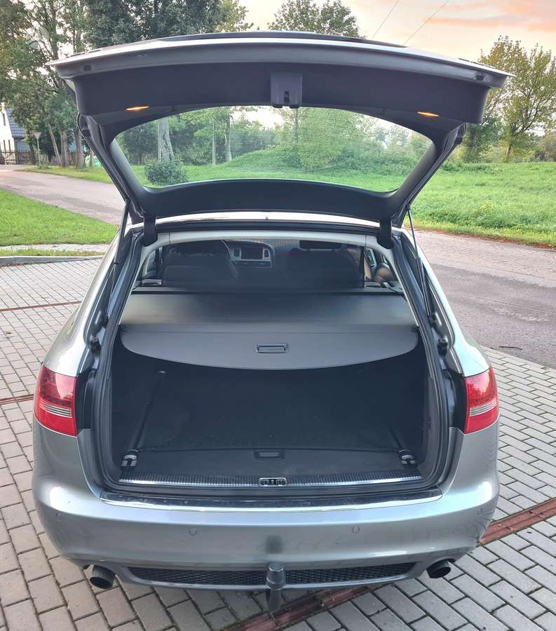 Audi A6 2009 — photo 10