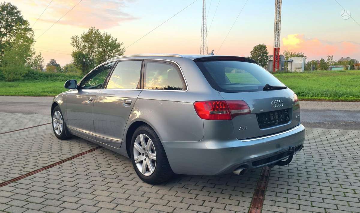 Audi A6 2009 — rear view