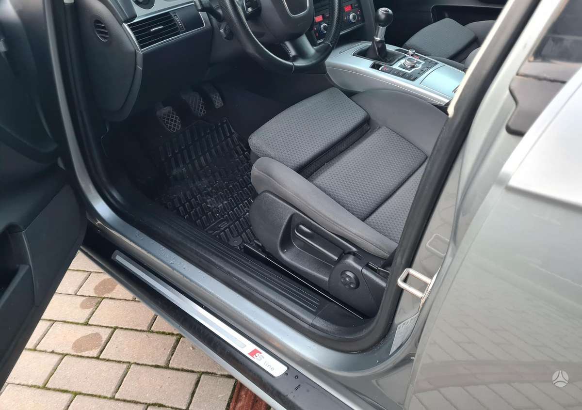Audi A6 2009 — photo 9