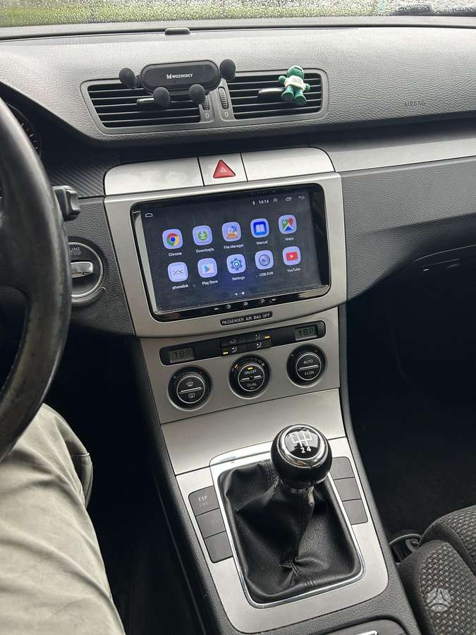 Volkswagen Passat 2006 — photo 12