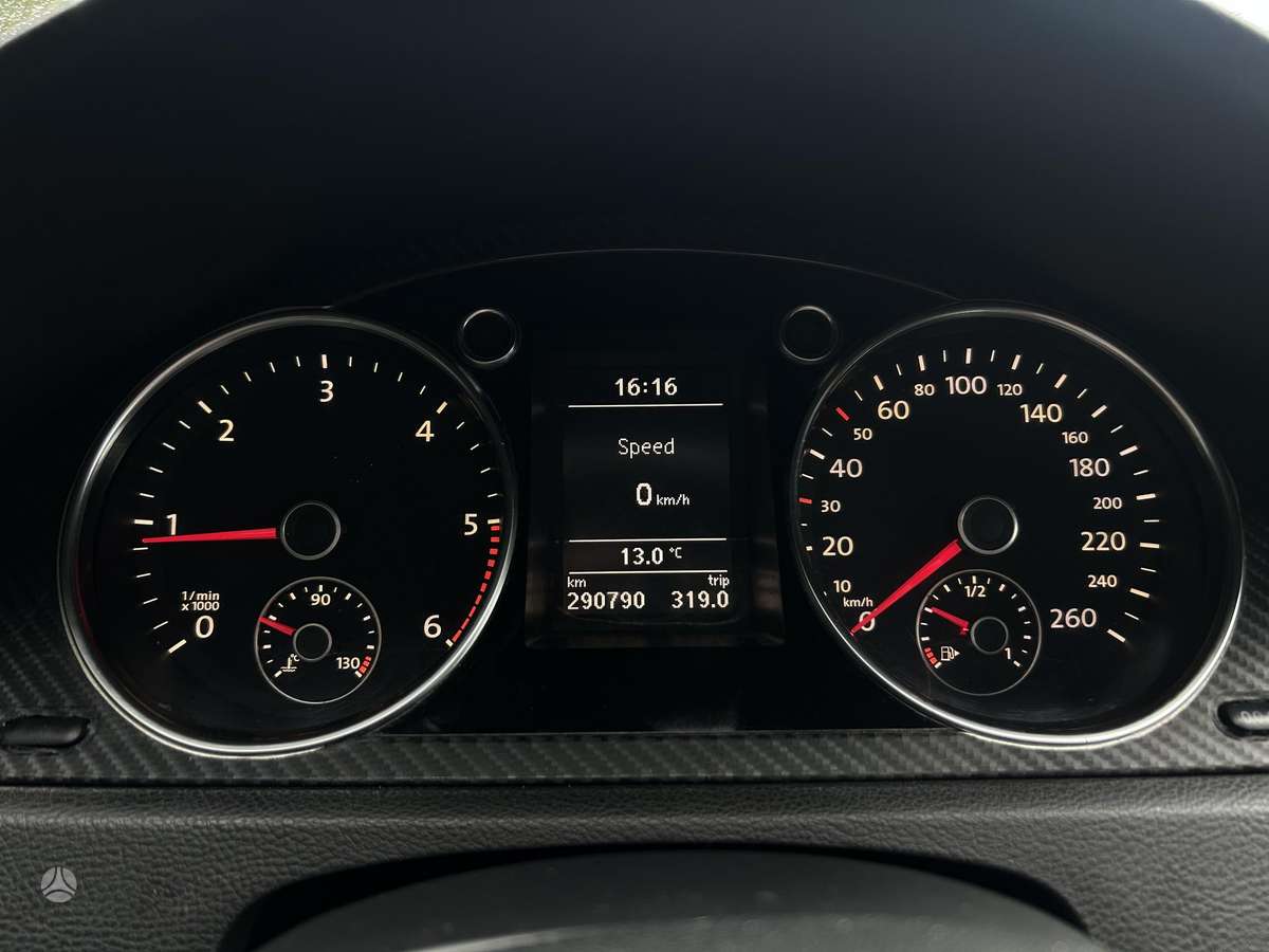Volkswagen Passat 2006 — photo 13