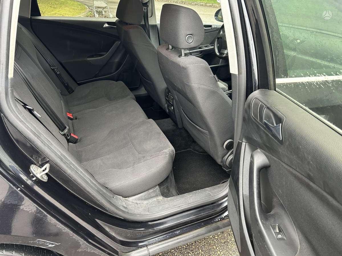 Volkswagen Passat 2006 — photo 7