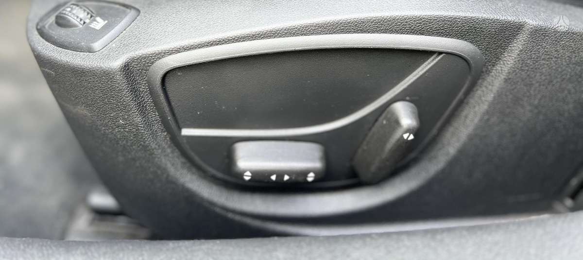 Renault Laguna 2008 — фото 20