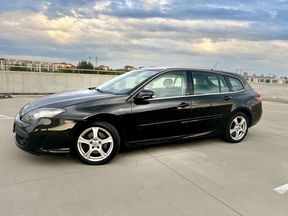 Renault Laguna 2008 — салон