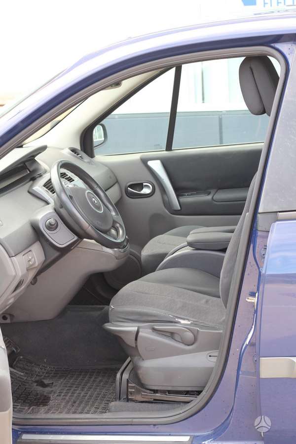 Renault Grand 2006 — photo 17