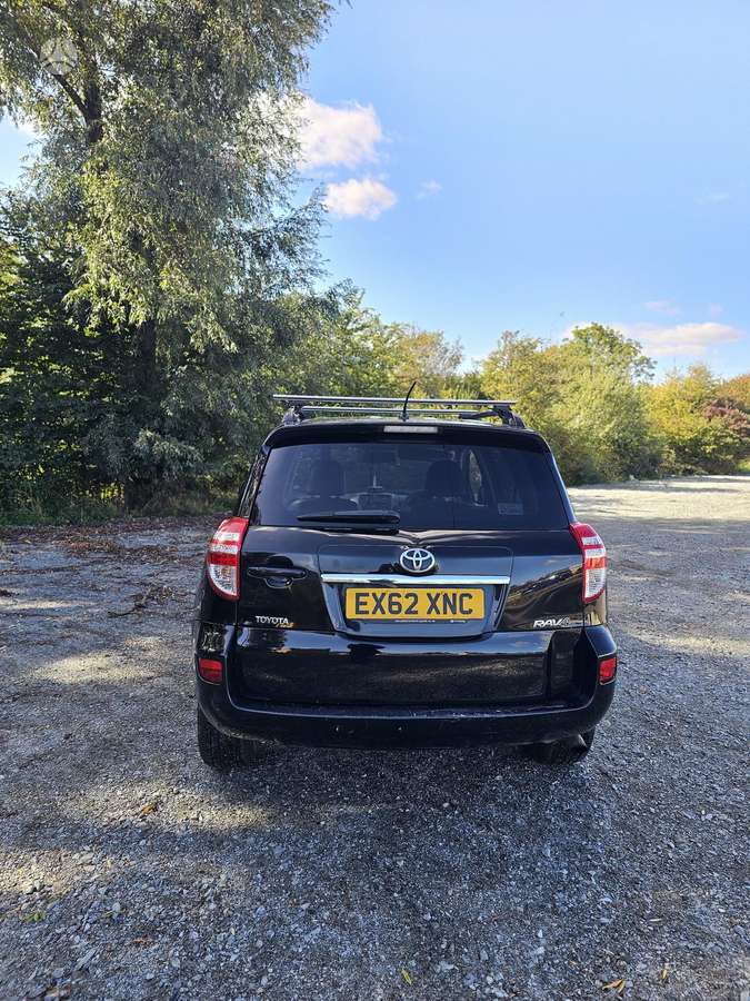 Toyota RAV4 2012 — photo 6
