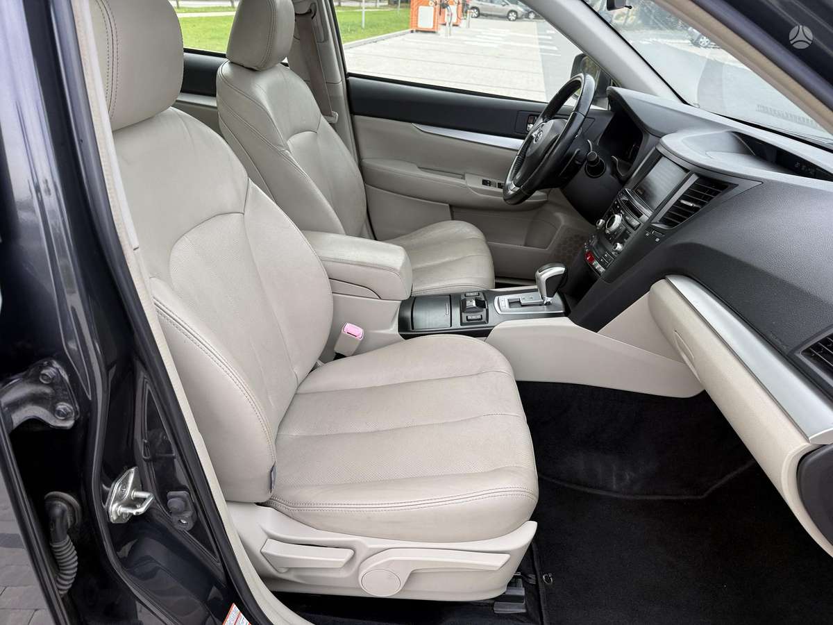 Subaru Outback 2014 — photo 10
