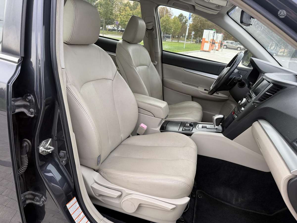 Subaru Outback 2014 — photo 11