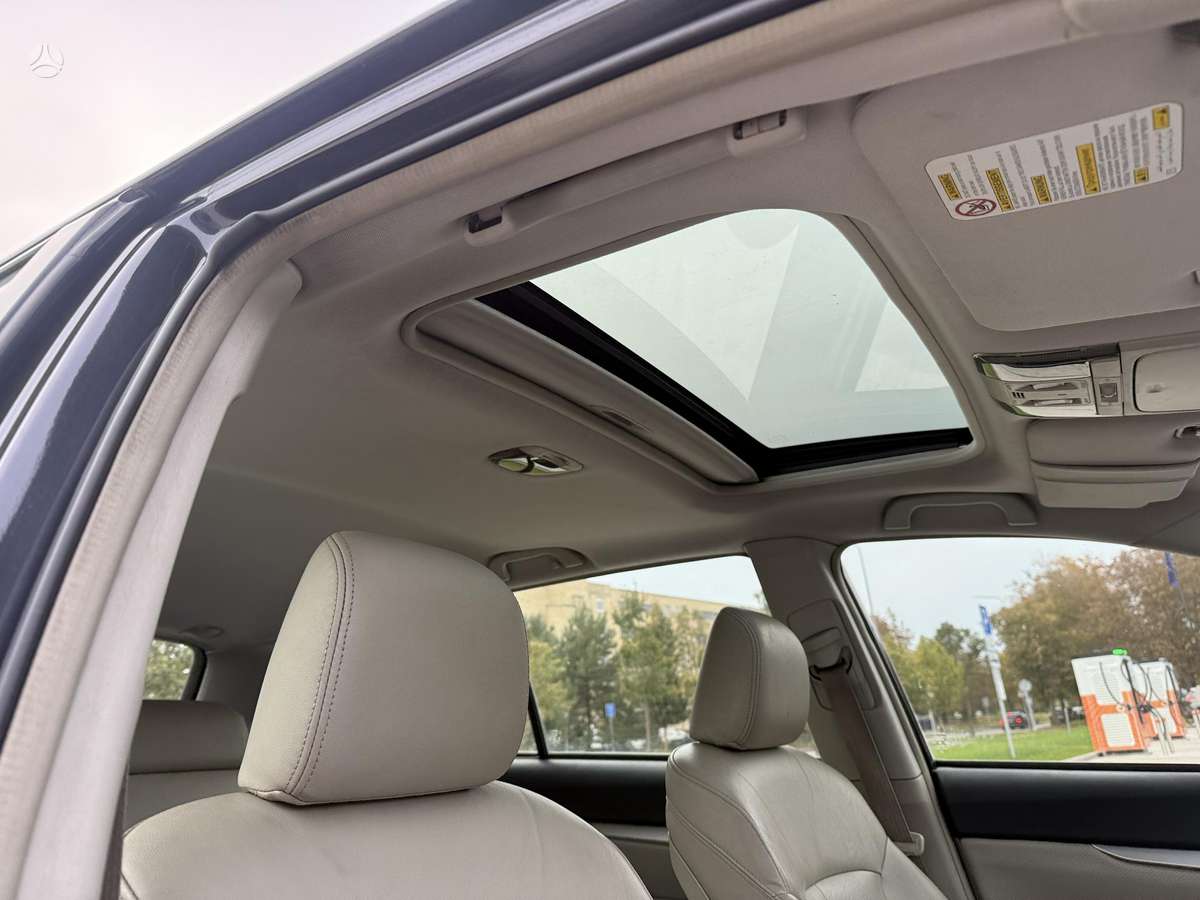 Subaru Outback 2014 — photo 22