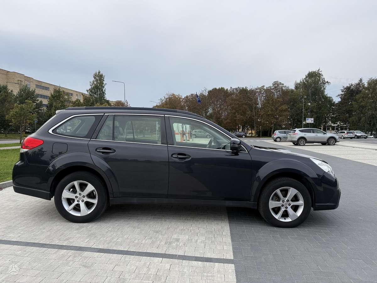 Subaru Outback 2014 — engine 1998 cm³, 150 HP (110kW)