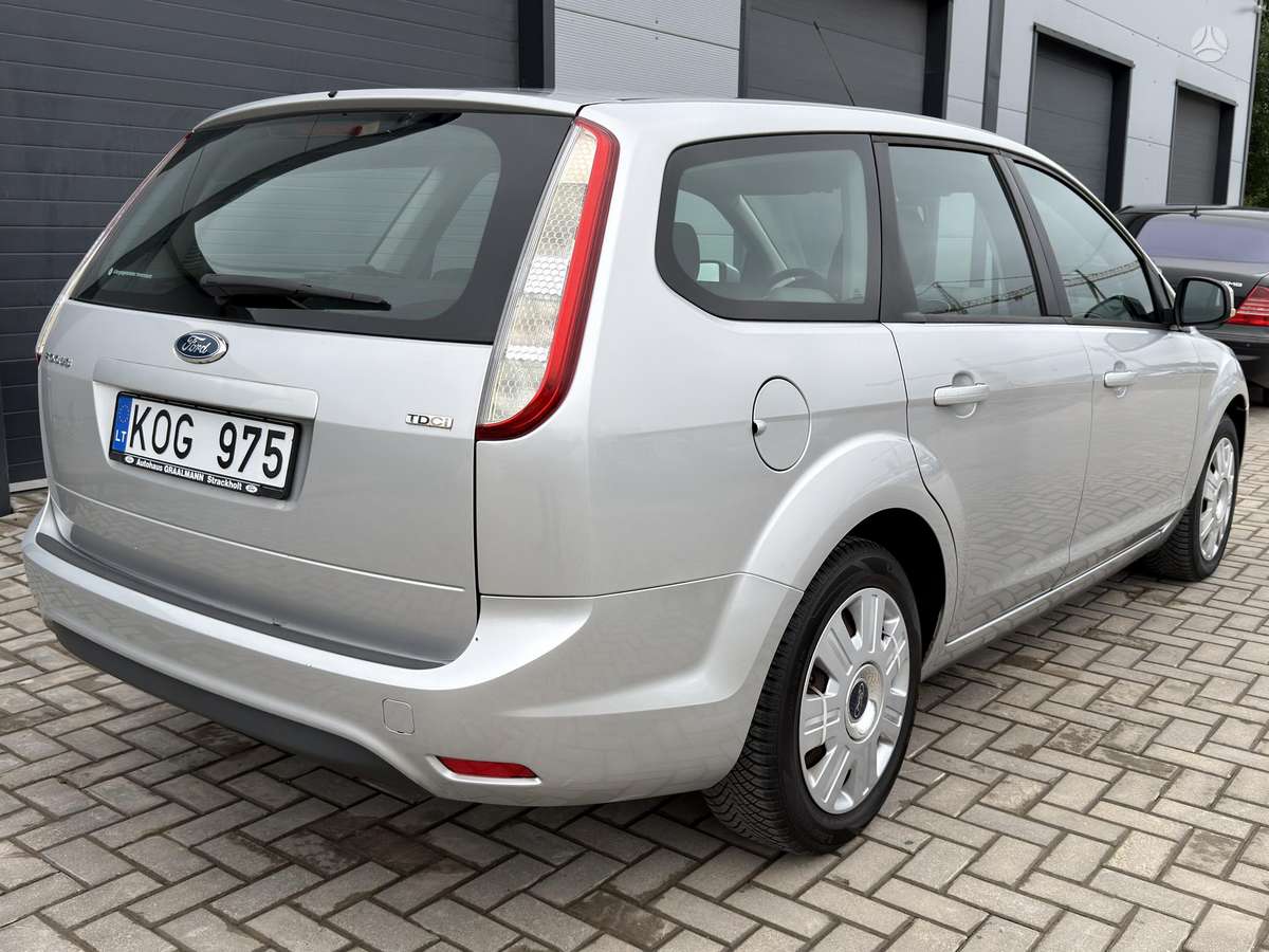 Ford Focus 2009 — engine 1997 cm³, 136 HP (100kW)