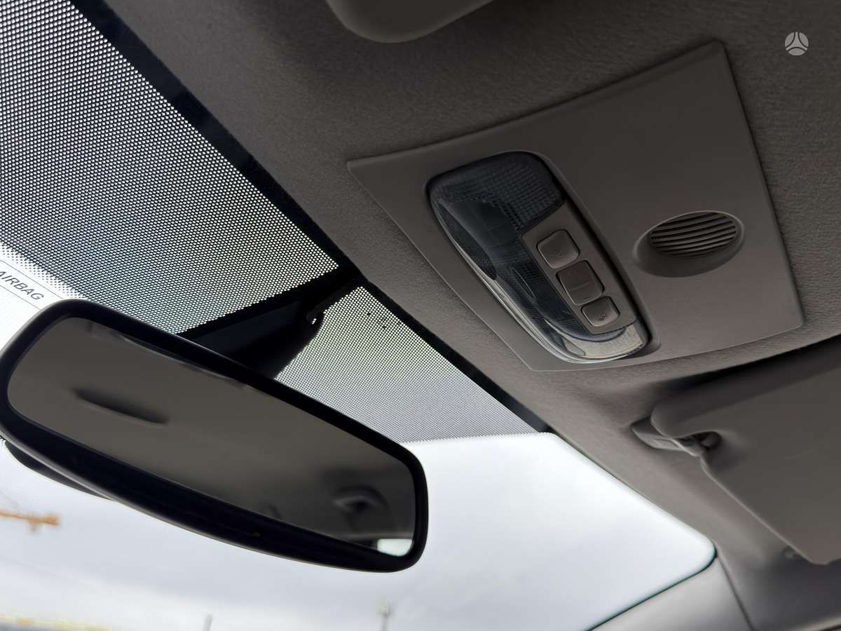 Ford Focus 2009 — photo 42