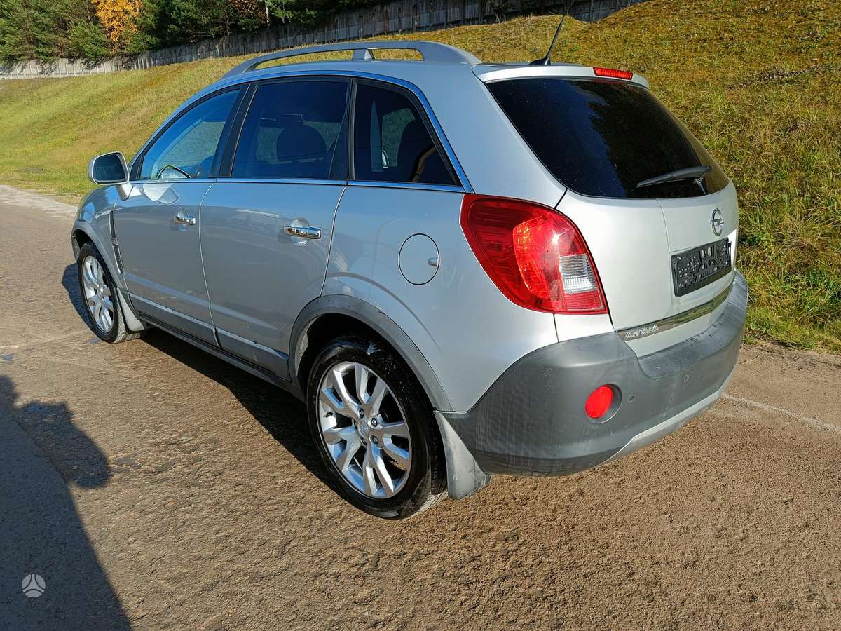 Opel Antara 2012 — двигун 2200 cm³, 184 HP (135kW)