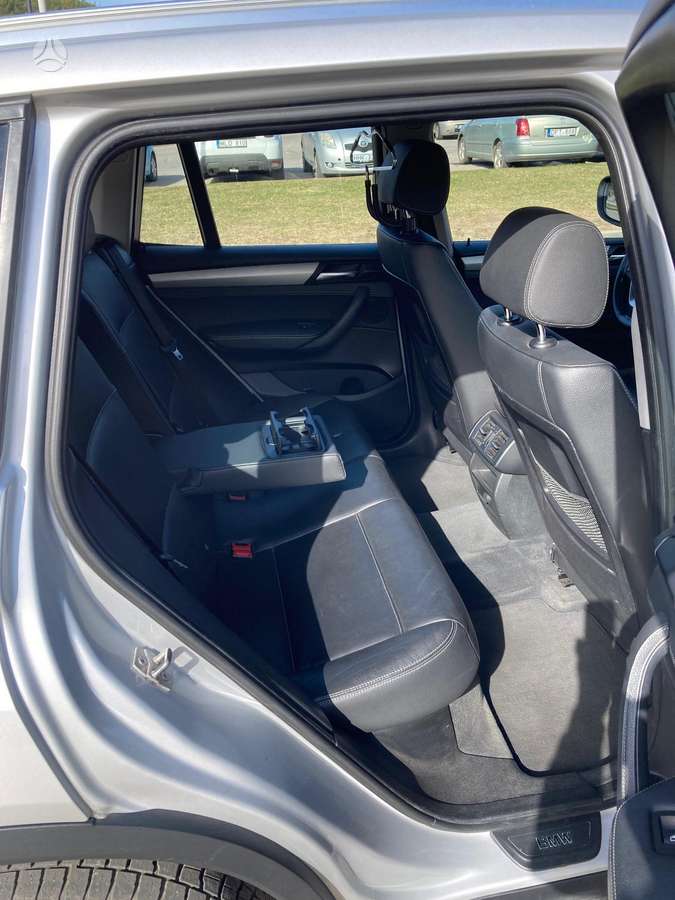 BMW X3 2012 — photo 7