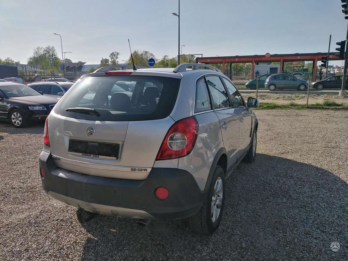 Opel Antara 2007 — rear view