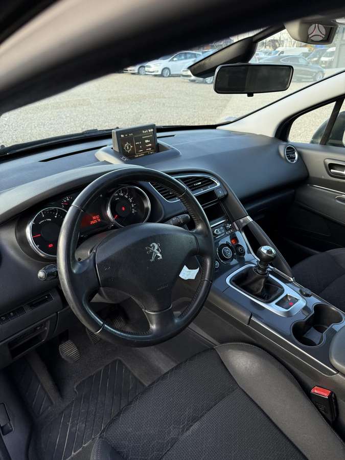 Peugeot 3008 2014 — фото 11