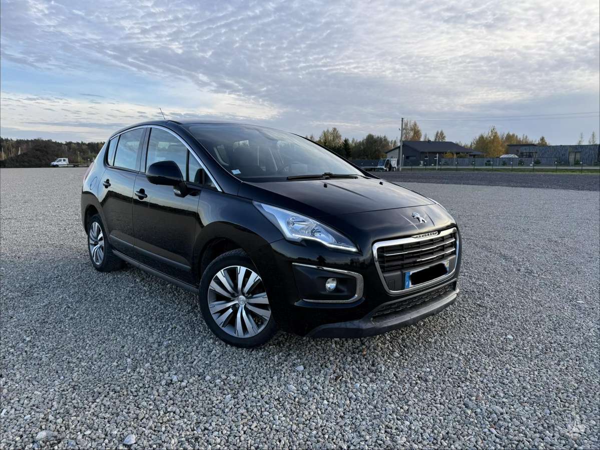 Peugeot 3008 2014 — салон