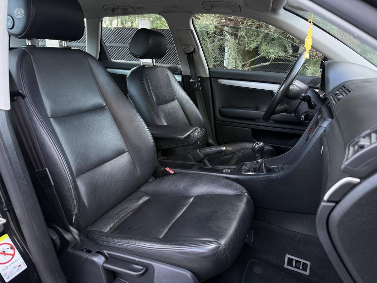 Audi A4 2006 — photo 19